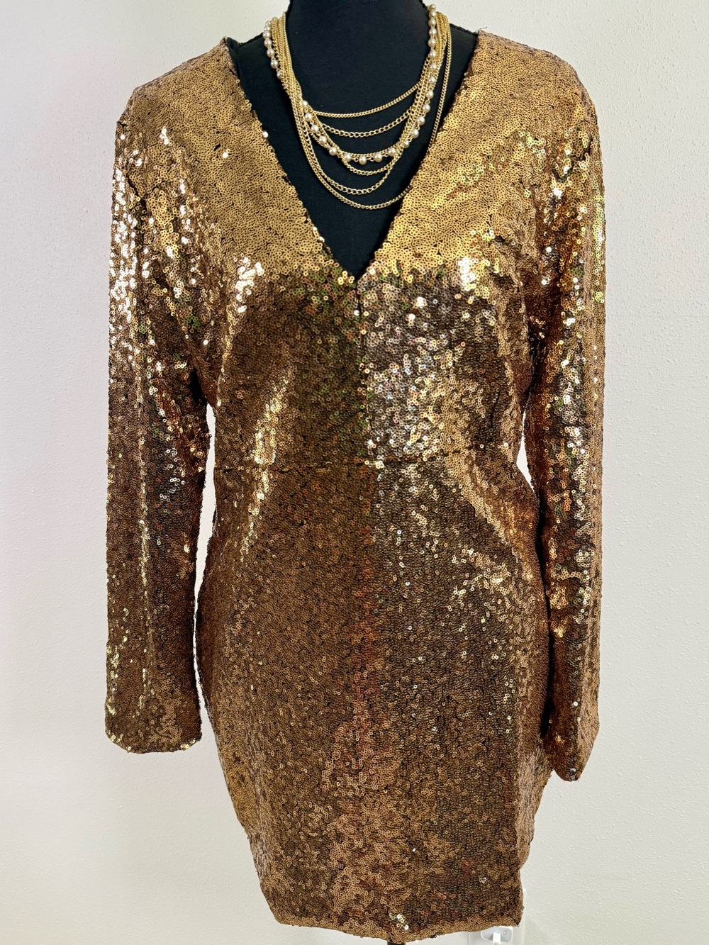 NWT Hancy Gold Sequin Mini Dress XL Long Sleeve V Neck Party Cocktail